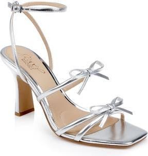 Badgley Mischka Kiyomi Ankle Strap Sandal in Silver Met at Nordstrom Rack, Size 11