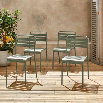 Sweeek Set Of 4 Stackable Steel Garden Chairs in Green