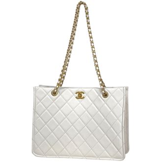 Chanel White Leather Shoulder Bag Tote Bag (Pre-Owned)
