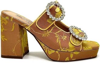 Ex&eacute; Womens Luna Block Heel Sandal In Yellow / Champagne