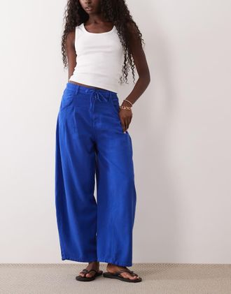 Asos pantaloni balloon con pieghe e tasche blu cobalto