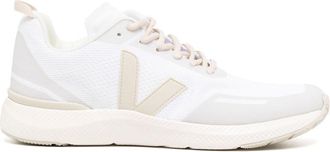 Veja logo-patch low-top sneakers - men - Recycled Polyester/Recycled Polyester/Rubber - 45 - White