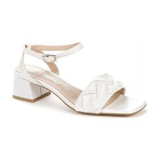 Betsy White Elegant Flat Sandals
