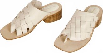 Intentionally blank Womens Kelly Leather Woven Sandal In Cream