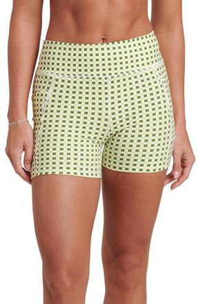 La Blanca Checkpoint Biker Shorts in Lime at Nordstrom, Size X-Large