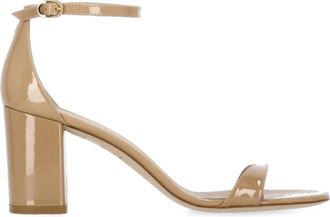 Stuart Weitzman Nudistarc 75 Block Sandal - Dames - Sandalen met hakken - Beige - 36 1/2 EU - Leer - Schoenen