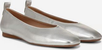 Naturalizer Womens Carla Ballet Flats In Silver