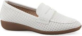 White Mountain Samson Loafer in White Nbuuck at Nordstrom Rack, Size 7.5