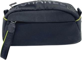 Chanel Pre-owned Clutches, female, Black, Size: ONE SIZE Pre-owned Nylon chanel-bags
