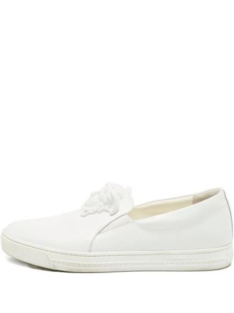 Versace Medusa palazzo leather slip-on sneakers - White