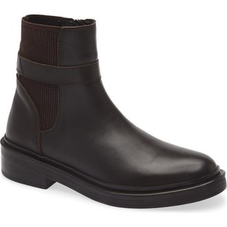 La Canadienne Lily Chelsea Boot in Brown Leather at Nordstrom Rack, Size 8.5