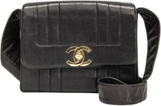 Chanel Pre-owned Cross Body Bags, female, Black, Size: ONE SIZE Pre-owned Mademoiselle Shoulder Bag
