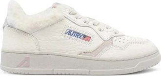 Autry Faux-Fur Medalist Sneakers - Dames - Sneakers - Wit - 37 EU - Leer - Schoenen