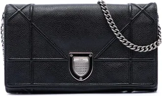 Dior Pre-owned Dior Grained Calfskin Diorama Croisiere Wallet on Chain Ladies NSNLTVHF0M8DQM48