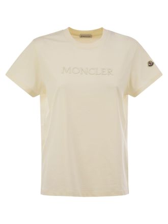 Moncler Baumwoll -T -Shirt mit Ton auf dem Ton gestickten Logo