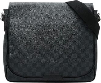 Louis Vuitton Pre-owned Cross Body Bags, female, Black, Size: ONE SIZE Pre-owned Daniel MM Damier Graphite Shoulder Bag