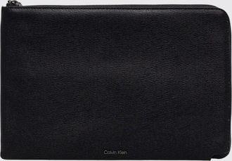 Calvin Klein Pochette con zip e cinturino in saffiano Calvin Klein