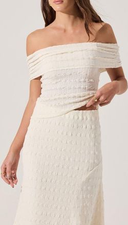 ASTR the Label Off the Shoulder Textured Knit Top in White at Nordstrom, Size X-Large