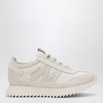 Moncler Pacey2 sneaker in beige canvas and leather