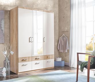 Priess Kleiderschrank