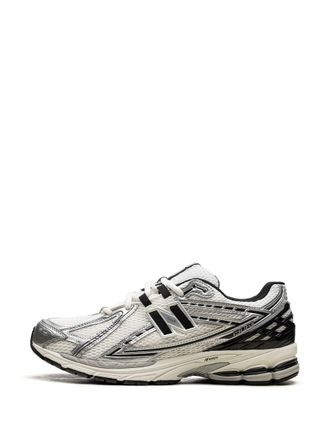 New Balance 1906R Sneaker - Silver