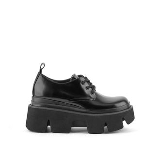 United Nude Stomper Derby Lo