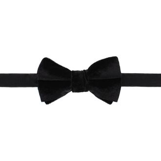 Trafalgar Store Poirot Velvet Solid Colored Bow Tie in Black at Nordstrom