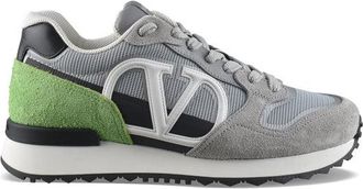 Valentino Garavani V Logo Pace Sneakers