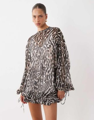 Asos vestito corto in chiffon con collo alto, vita blouson e stampa animalier-Multicolore