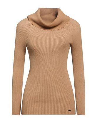 Kartika MAGLIERIA - Dolcevita su YOOX.COM