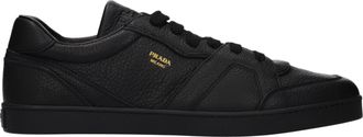 Prada Herrens Turnschuhe aus schwarzem Leder