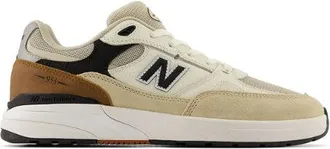 New Balance Hombre NB NUMERIC ANDREW REYNOLDS 933 en Marr&oacute;n/Blanco, Gamuza/Malla, Talla 44.5