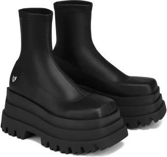 Naked Wolfe Sassy Boot in Black at Nordstrom, Size 11