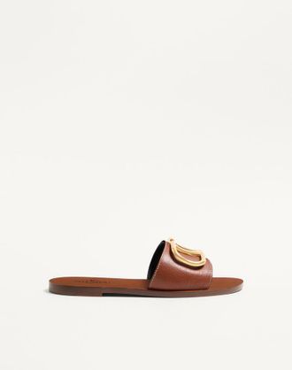 Valentino Garavani Sandalo Slider VLogo Signature In Vacchetta Granata Con Accessorio Donna CUOIO 34.5