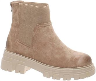 Pierre Dumas Womens Kasana Boot In Wheat