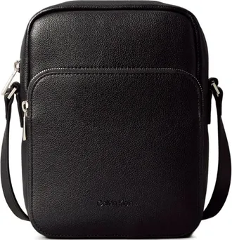 Calvin Klein pebbled-texture zip messenger bag - men - Polyurethane/Polyester - One Size - Black