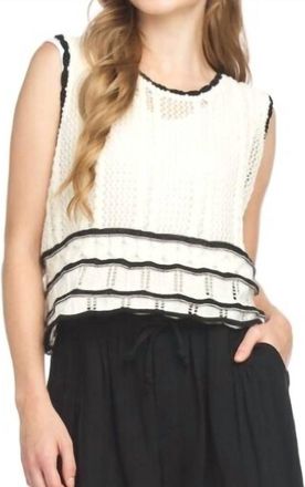 Papillon Contrast Trim Crochet Sleeveless Top In Cream