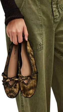 Free People Womens Mania Bow Flats In Bronze Age Metallic