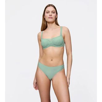 Triumph Body Make-Up Illusion Lace Balconette Bra in Woodrose at Nordstrom, Size 40C