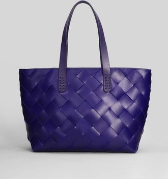 Dragon Diffusion Crossover Basket Tote In Viola Leather