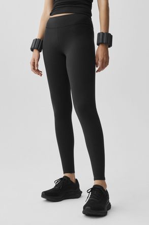 Alo | Airbrush Mid-Rise Legging in Black, Size: Medium