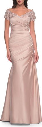 La Femme Off the Shoulder Satin and Lace Mermaid Pleated Gown in Champagne at Nordstrom, Size 20