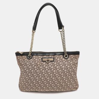 DKNY Dkny Bryant Beige/black Signature Canvas And Leather Shoulder Bags