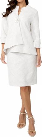 Frank Lyman Design Textured Abstract Swing Jacket In Beige/silver