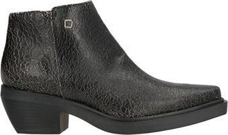 Collection Priv&eacute;e CALZATURE - Stivaletti su YOOX.COM