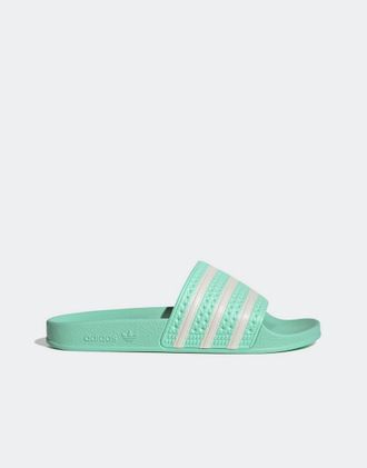 adidas Originals Adilette - Slider in Minzgr&uuml;n und Wei&szlig;