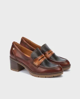 Pikolinos Leren loafers met hak Llanes