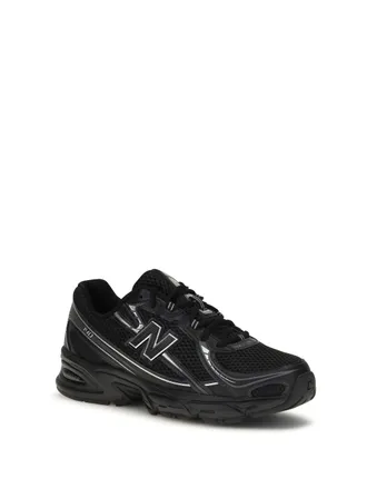 New Balance Sneakers - Black