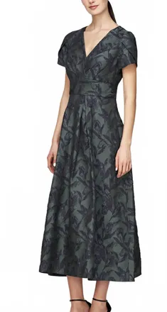 Kay Unger Mirabel Tea Length Dress In Emerald