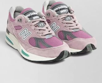 New Balance low-top sneakers